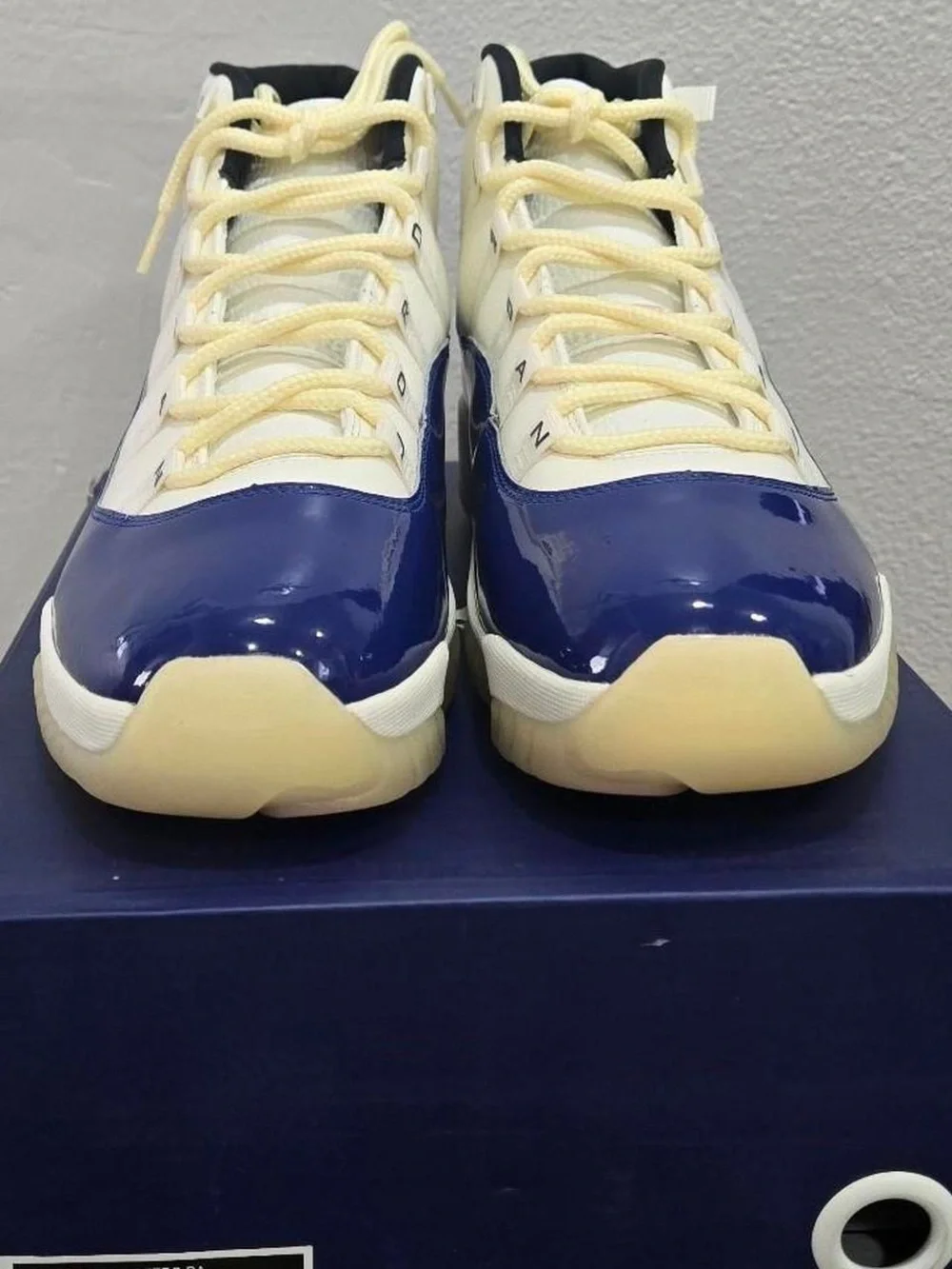 Jordan Retro 11 “Rare”